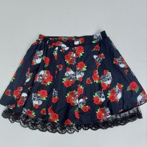 Spirit Halloween Skulls And Roses Skater Skirt Size S
